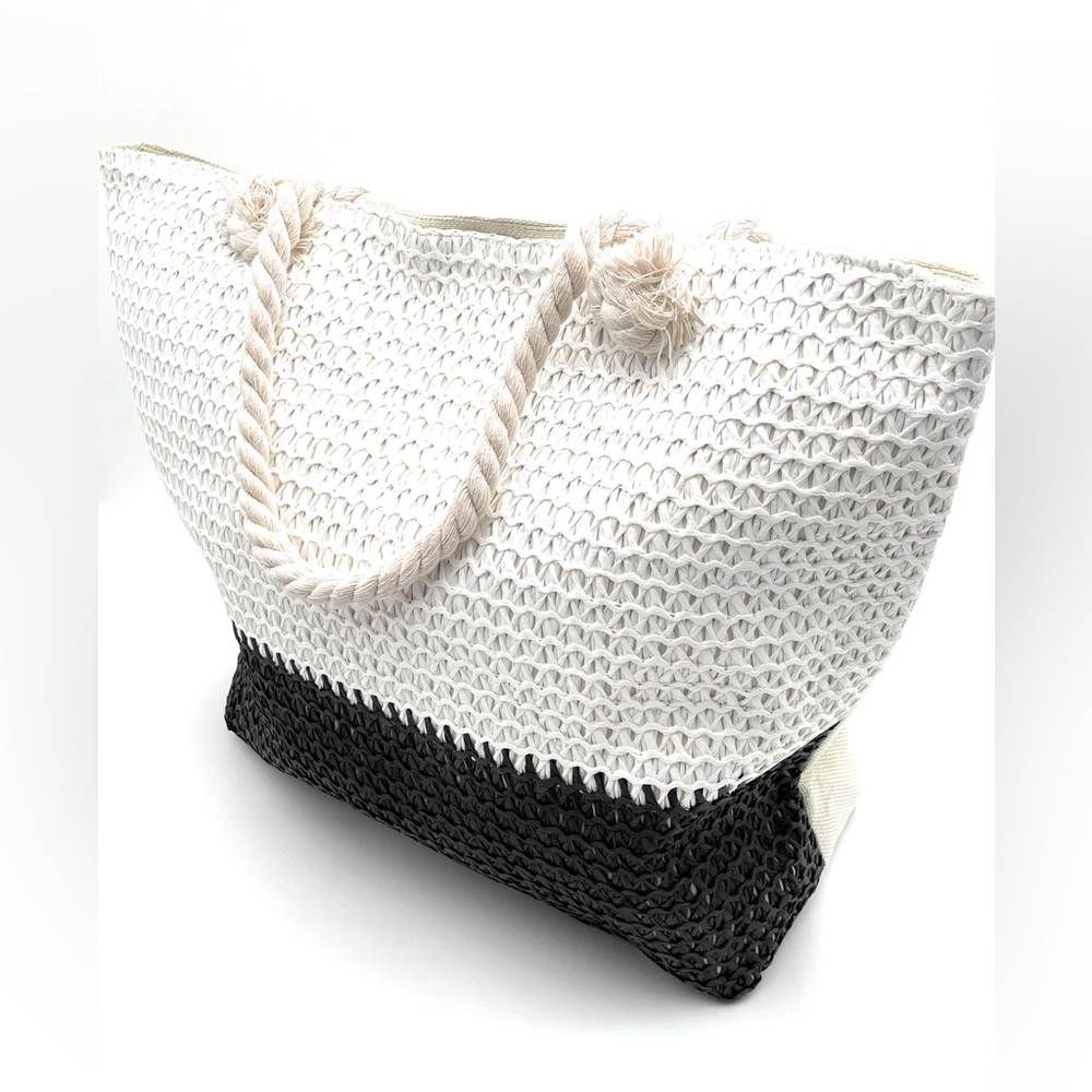Two-Tone Woven Beach Tote Bag with Rope Handles – Boho Summer Vibes